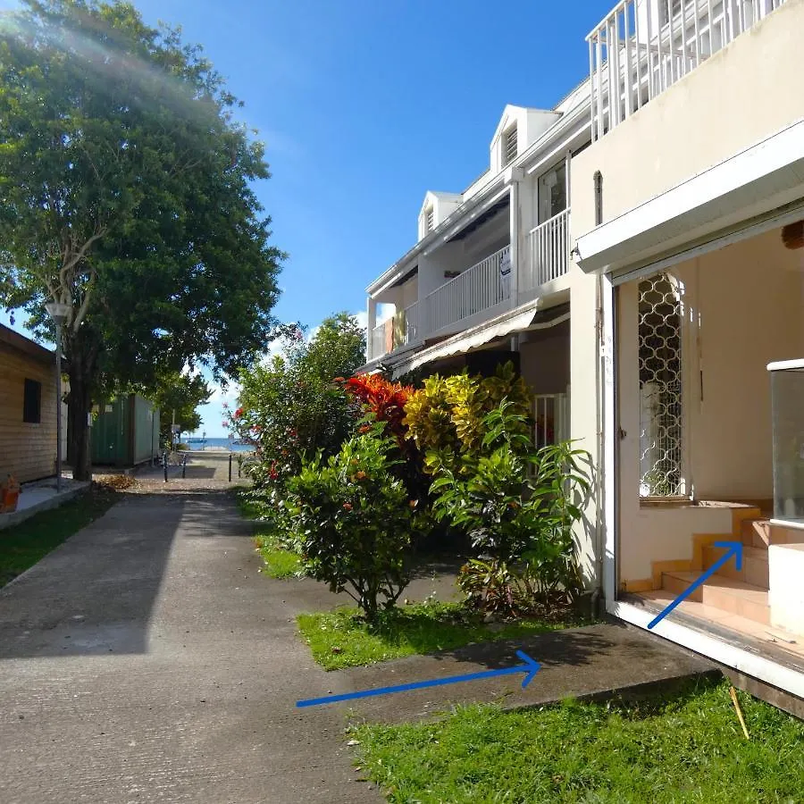 La Plage - Mer Des Caraibes A 30M Les Trois-Ilets
